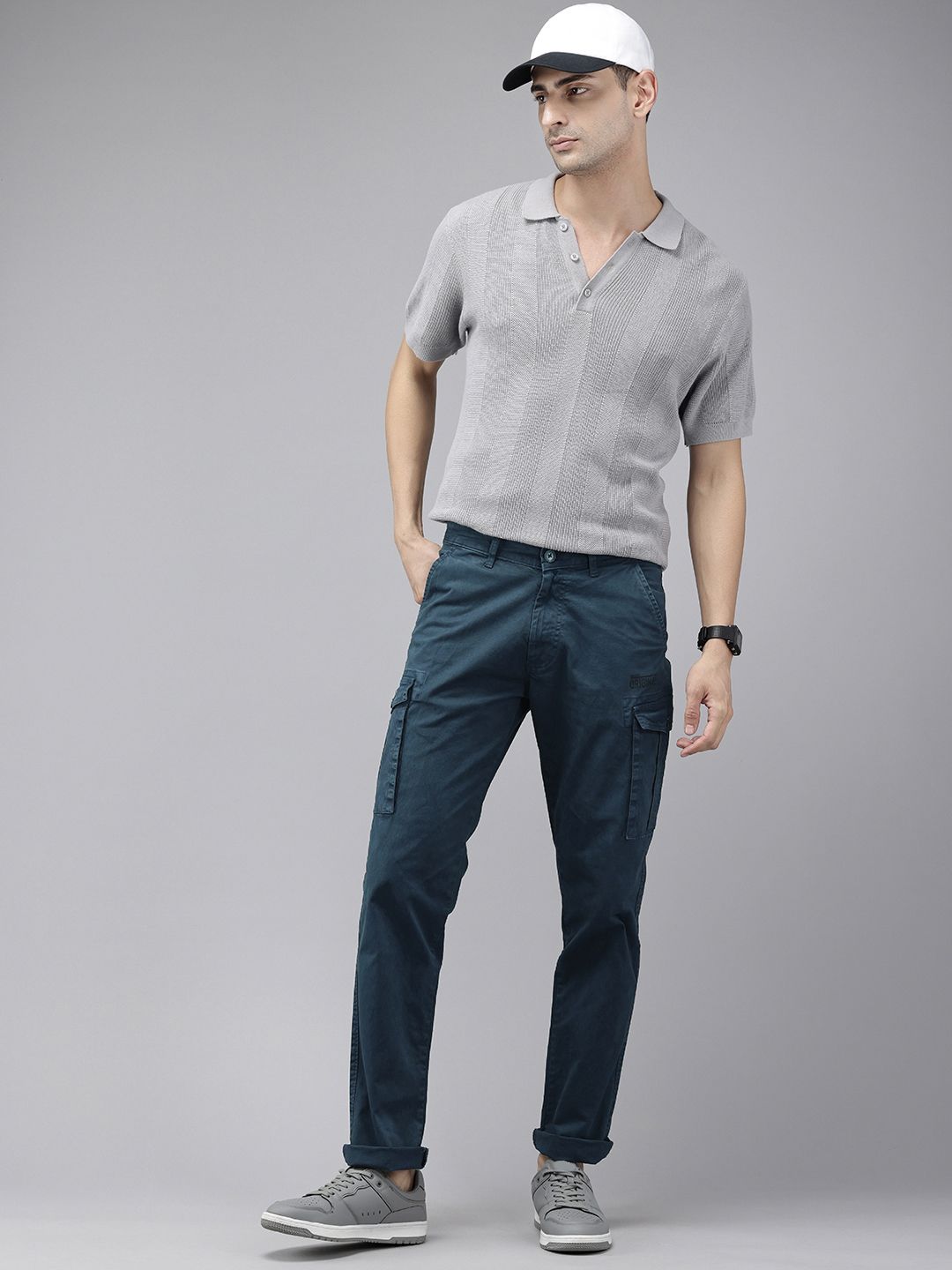 SPYKAR Men Slim Fit Cargos Trousers