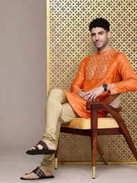 House of Pataudi Floral Printed Mandarin Collar Sequinned Jashn Kurta with Churidar