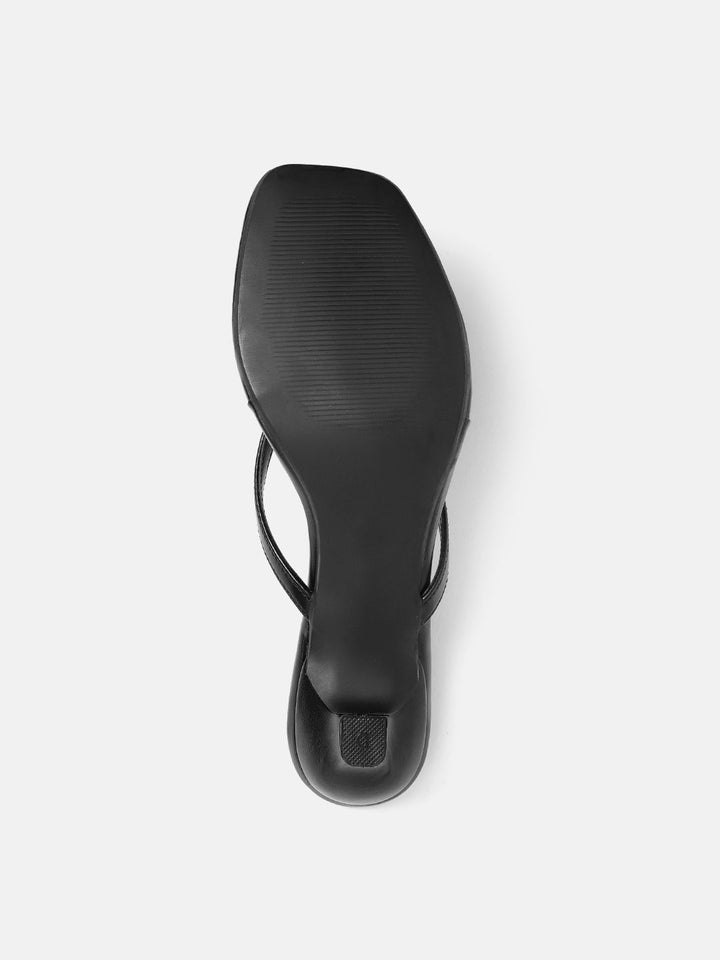 Lino Perros Kitten Heels with Buckles