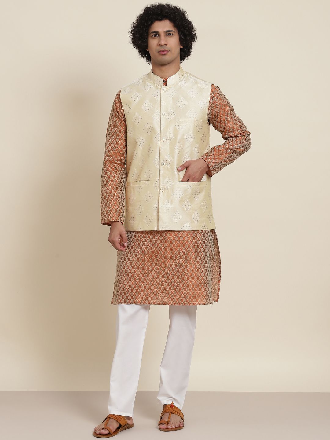 SOJANYA Men Orange Ethnic Motifs Kurta with Pyjamas & Nehru Jacket