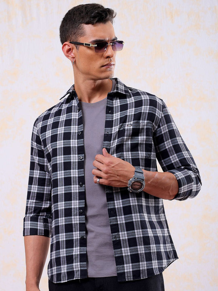The Indian Garage Co Men Slim Fit Buffalo Checks Opaque Casual Shirt