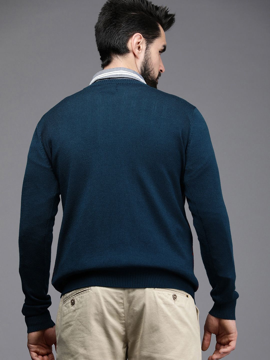 Raymond Men Teal Blue & Burgundy Chevron Printed Pullover