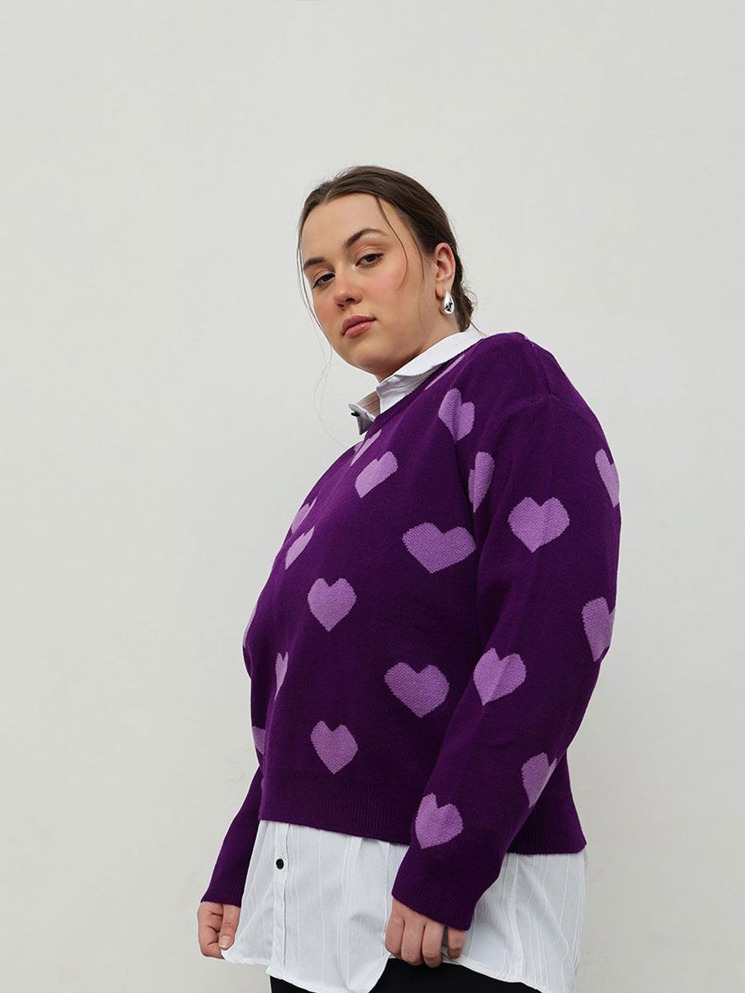 Wanita jalanan curvy ditambah saiz bercetak pullover