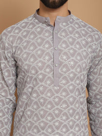 Motif Etnik Anouk Bersulam Benang Biasa Bekerja Kurta Kapas Tulen dengan Churidar