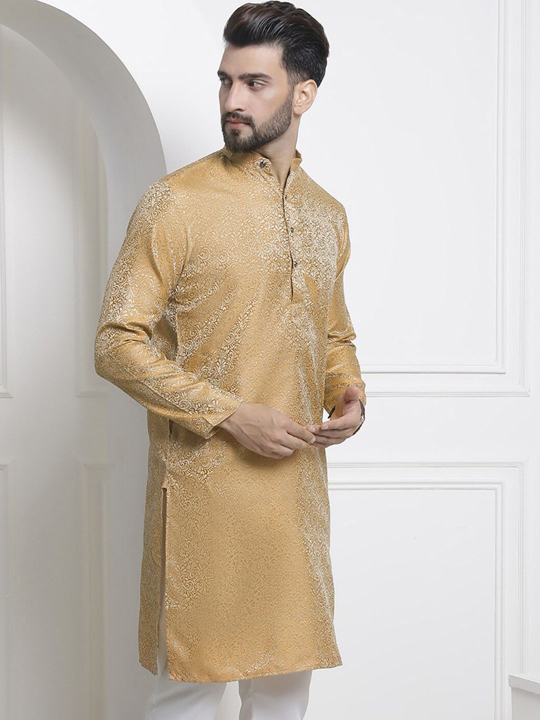 SOJANYA Ethnic Motifs Woven Design Mandarin Collar Jacquard Kurta