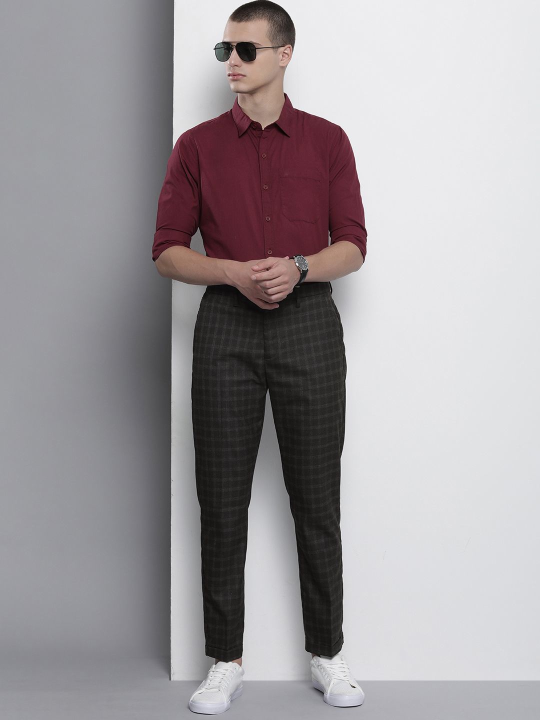 The Indian Garage Co Men Solid Trousers