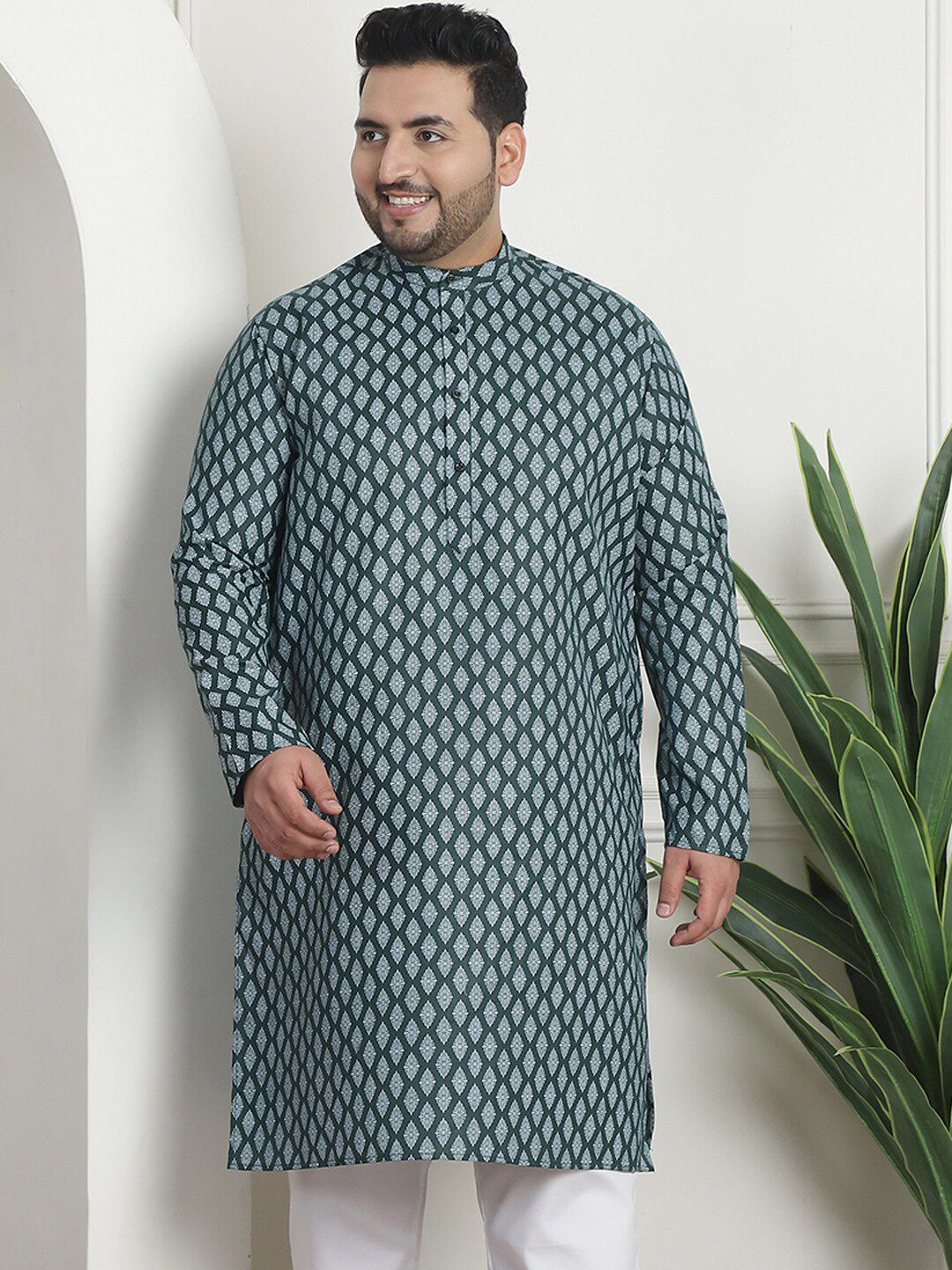 SOJANYA PLUS Ethnic Motifs Printed Band Collar Straight Kurta