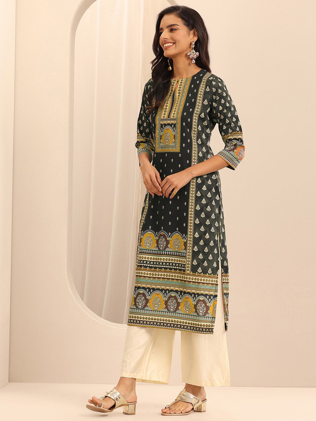 Libas Ethnic Motifs Printed Crepe Straight Kurta