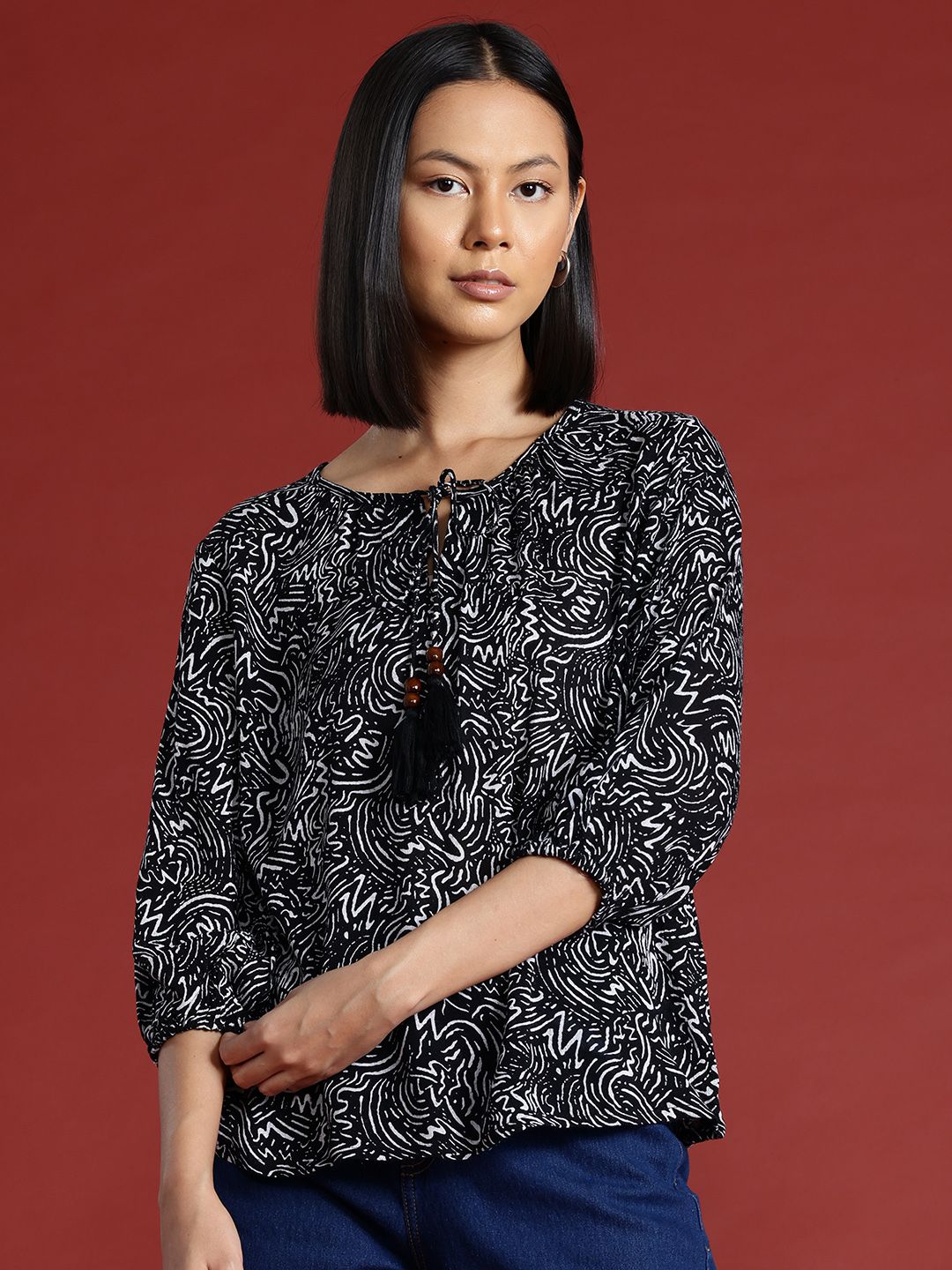all about you Printed Tie-Up Neck Puff Sleeves Top