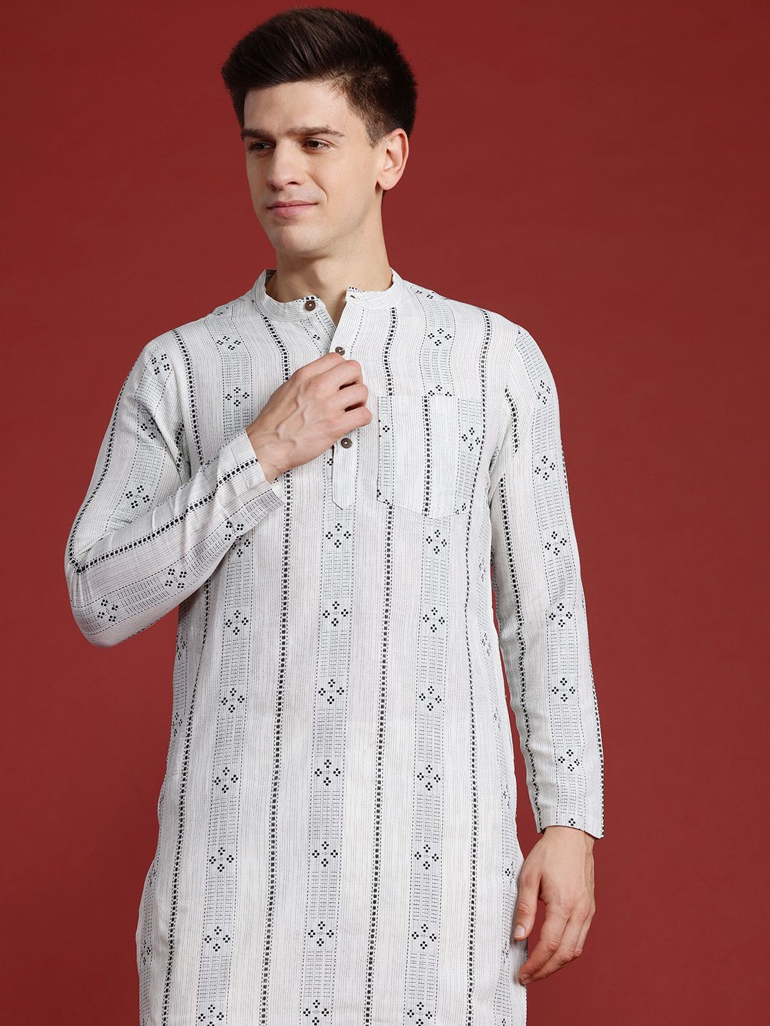 Anouk  Geometric Kantha Work Kurta