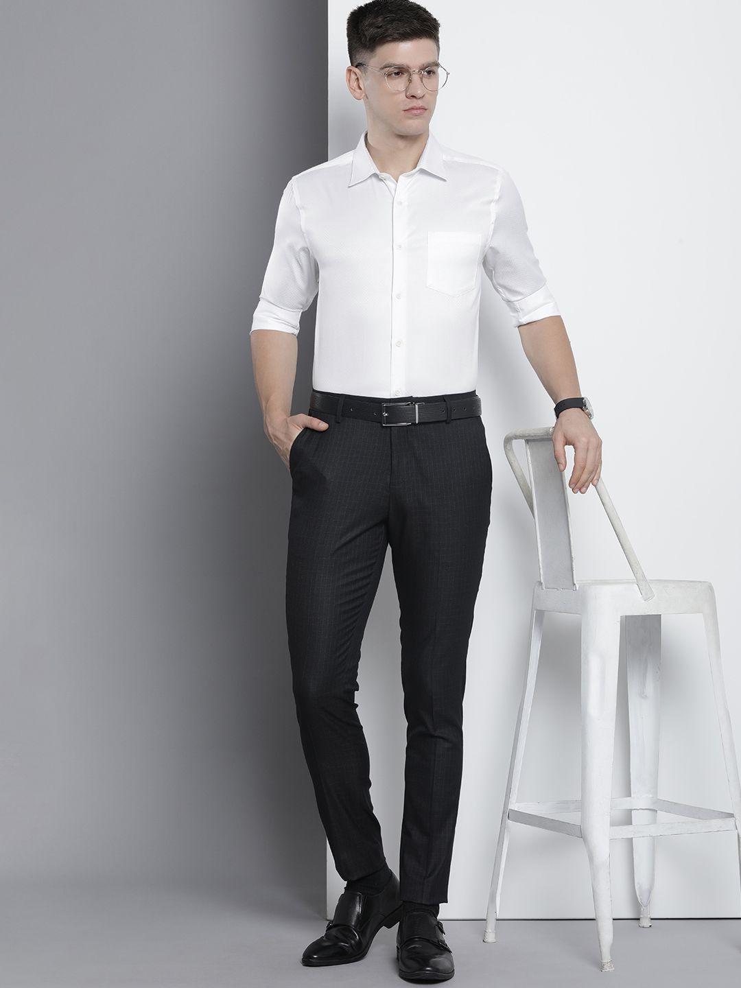 The Indian Garage Co. X Luxe Men Self Design Slim Fit Opaque Formal Shirt