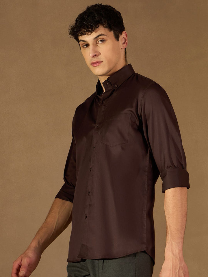 DENNISON Men Coffee Brown Comfort Regular Fit Solid Formal Shirt