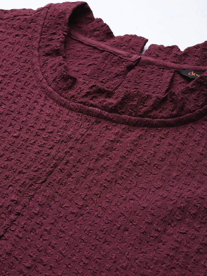 DressBerry Seersucker Extended Sleeves Regular Top