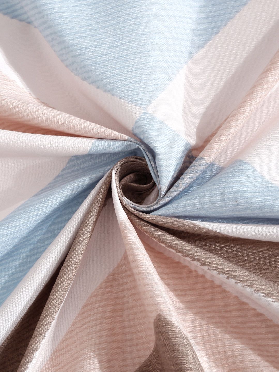 Myntra Elegant Homes White Chevron Polycotton 300 TC Dilengkapi Cadar King Halus dengan 2 Sarung Bantal-98 x 89 inci