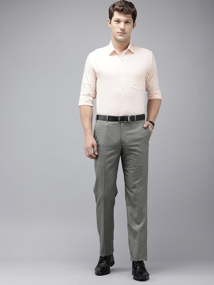Park Avenue Men Textured Checked Formal Trousers