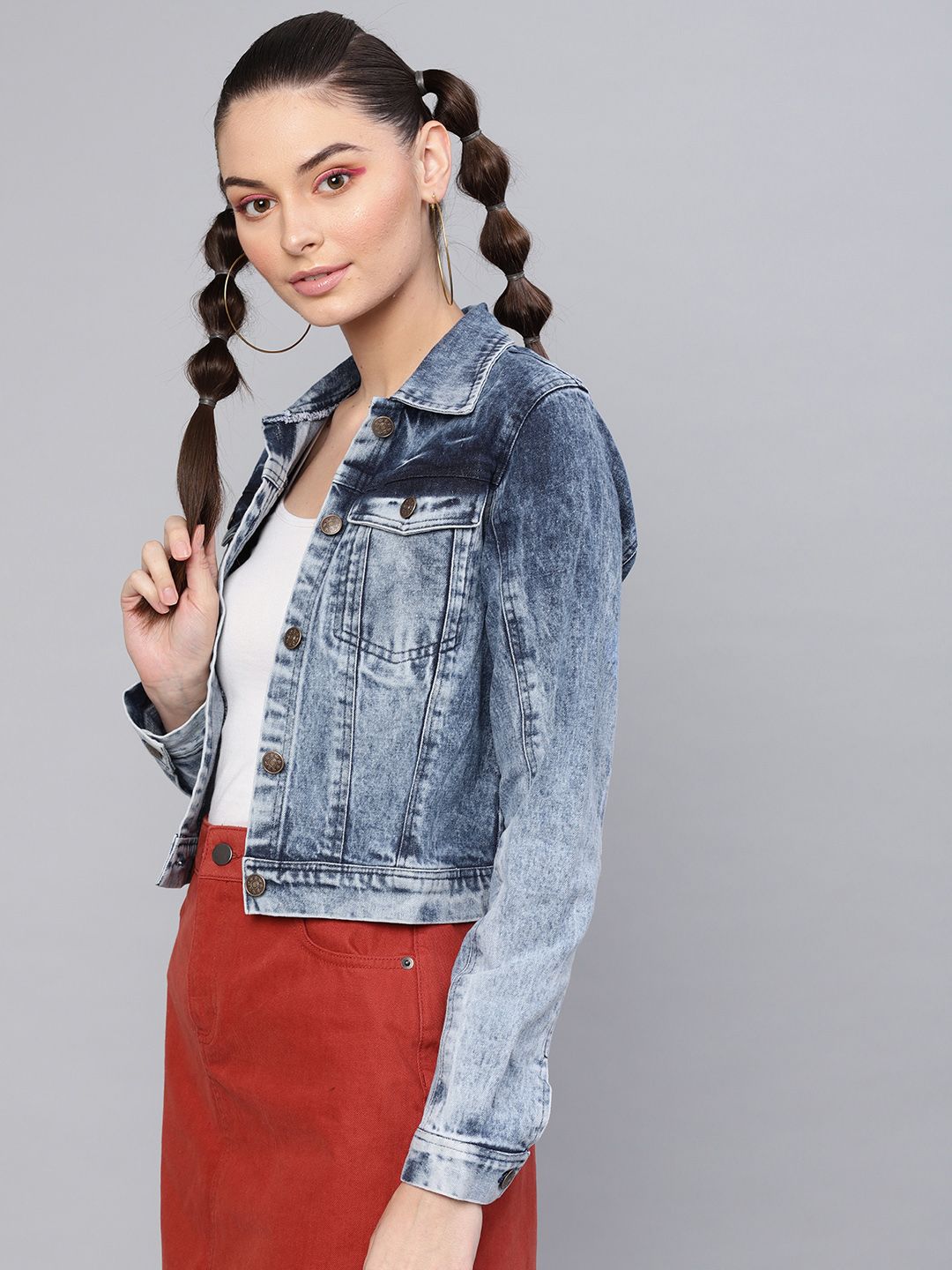 SASSAFRAS Women Blue Acid Wash Denim Jacket