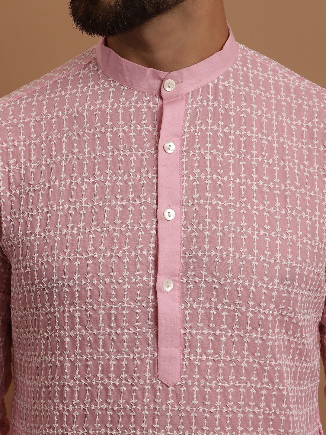 SOJANYA Men Ethnic Motifs Embroidered Pure Cotton Kurta With Pyjamas & Nehru Jacket