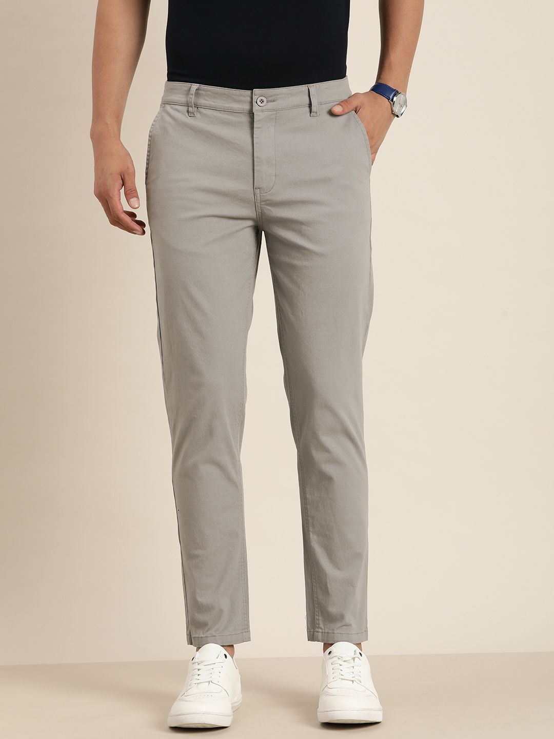 Difference of Opinion Men Solid Ankle-Length Chinos Trousers