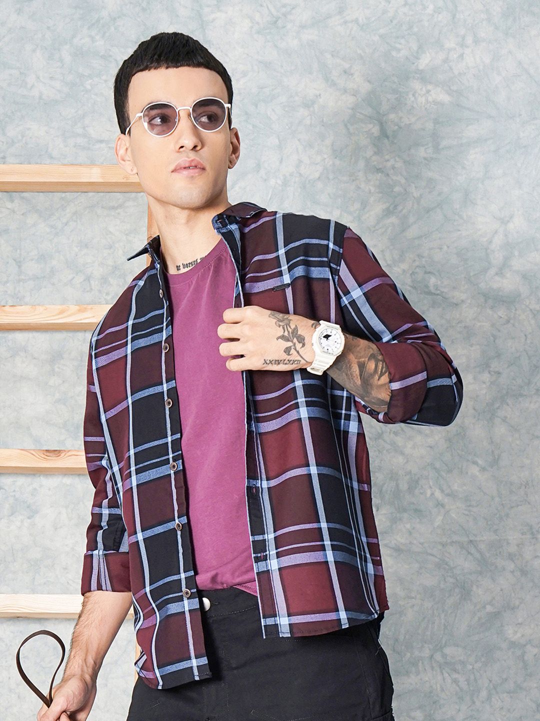 The Indian Garage Co Men Burgundy Checked Casual Shirt