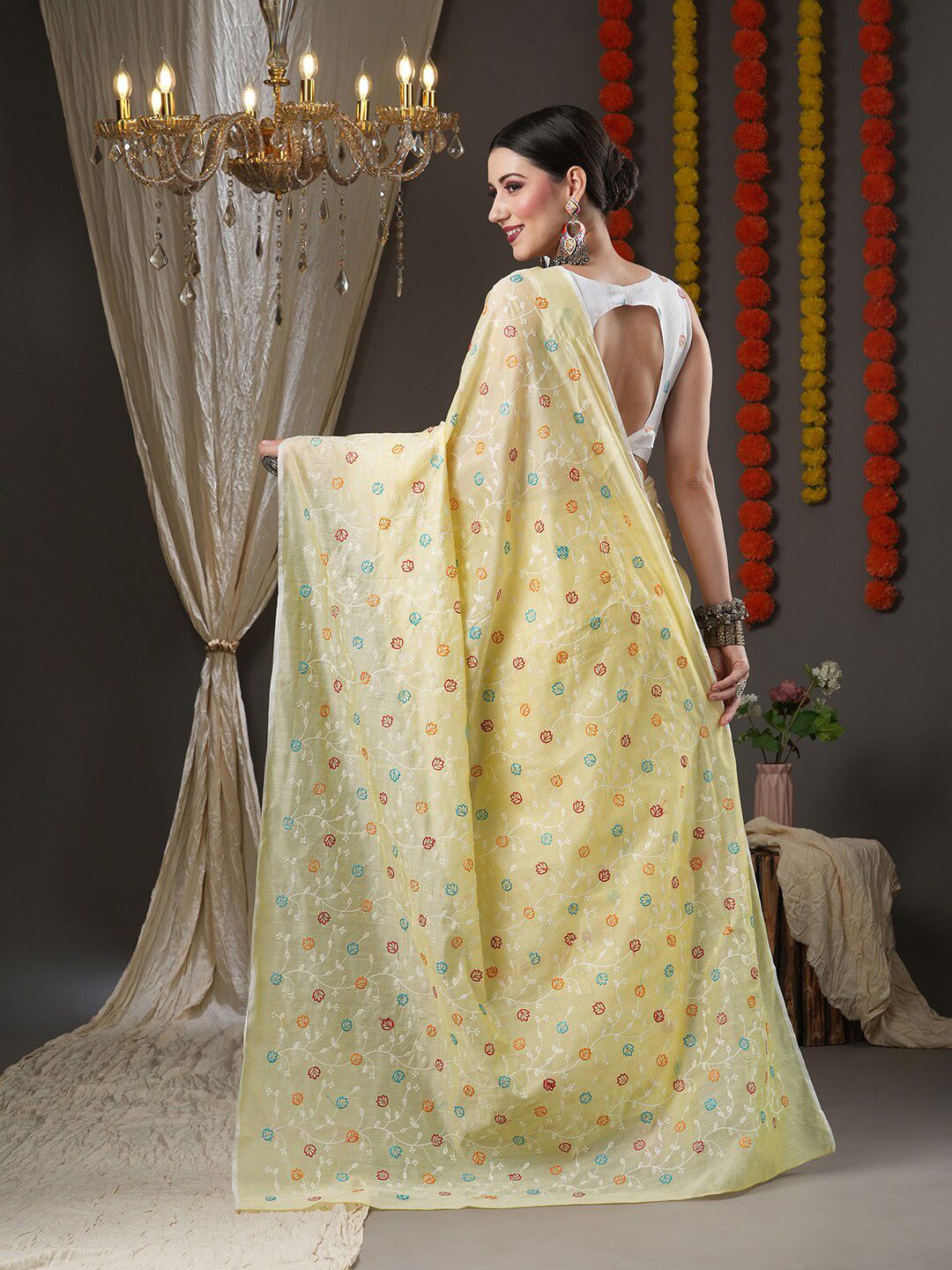 Saree mall Yellow & Red Floral Jamdani Sarees