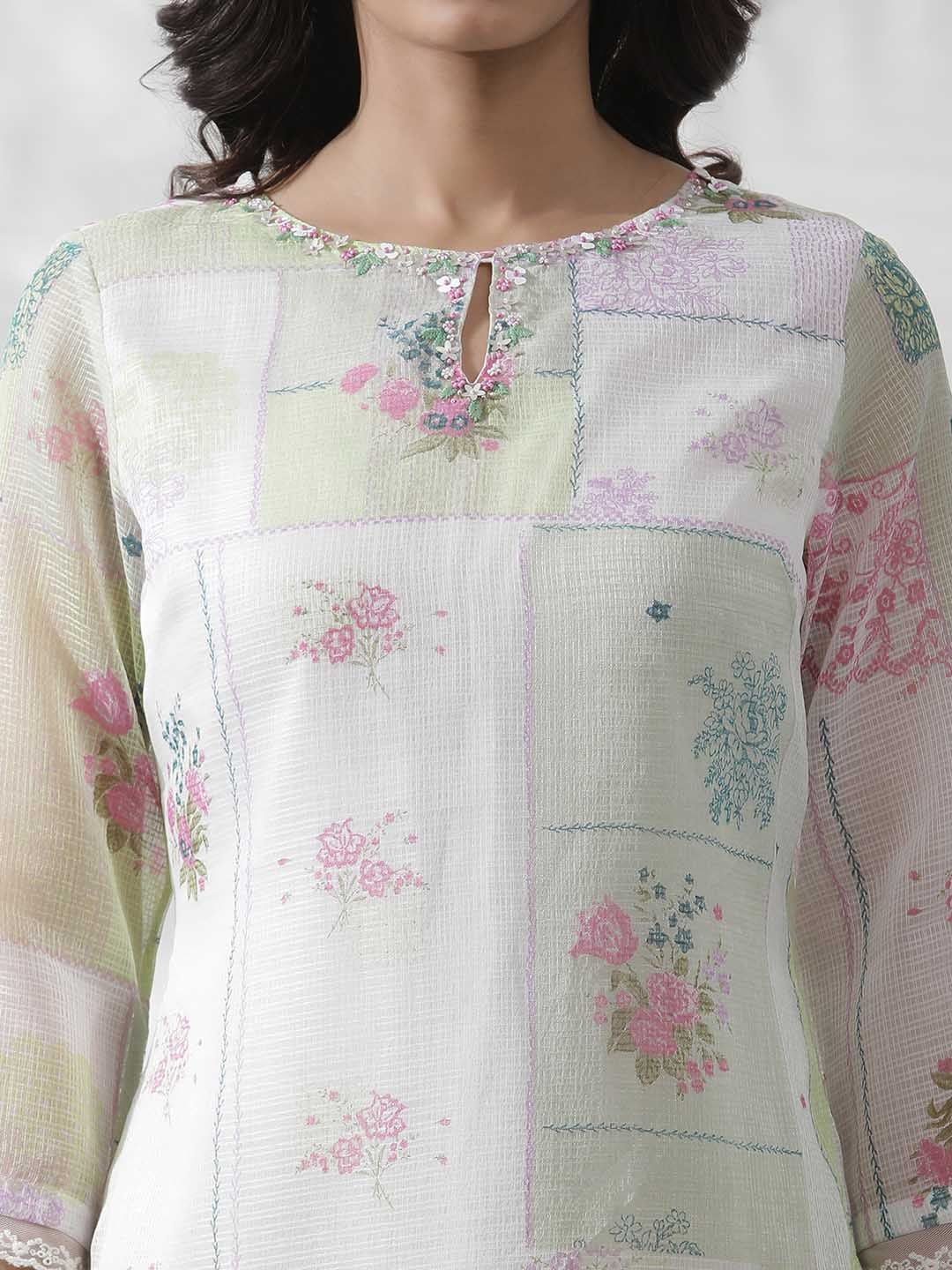 W Floral Printed Keyhole Neck Beads and Stones Kurta