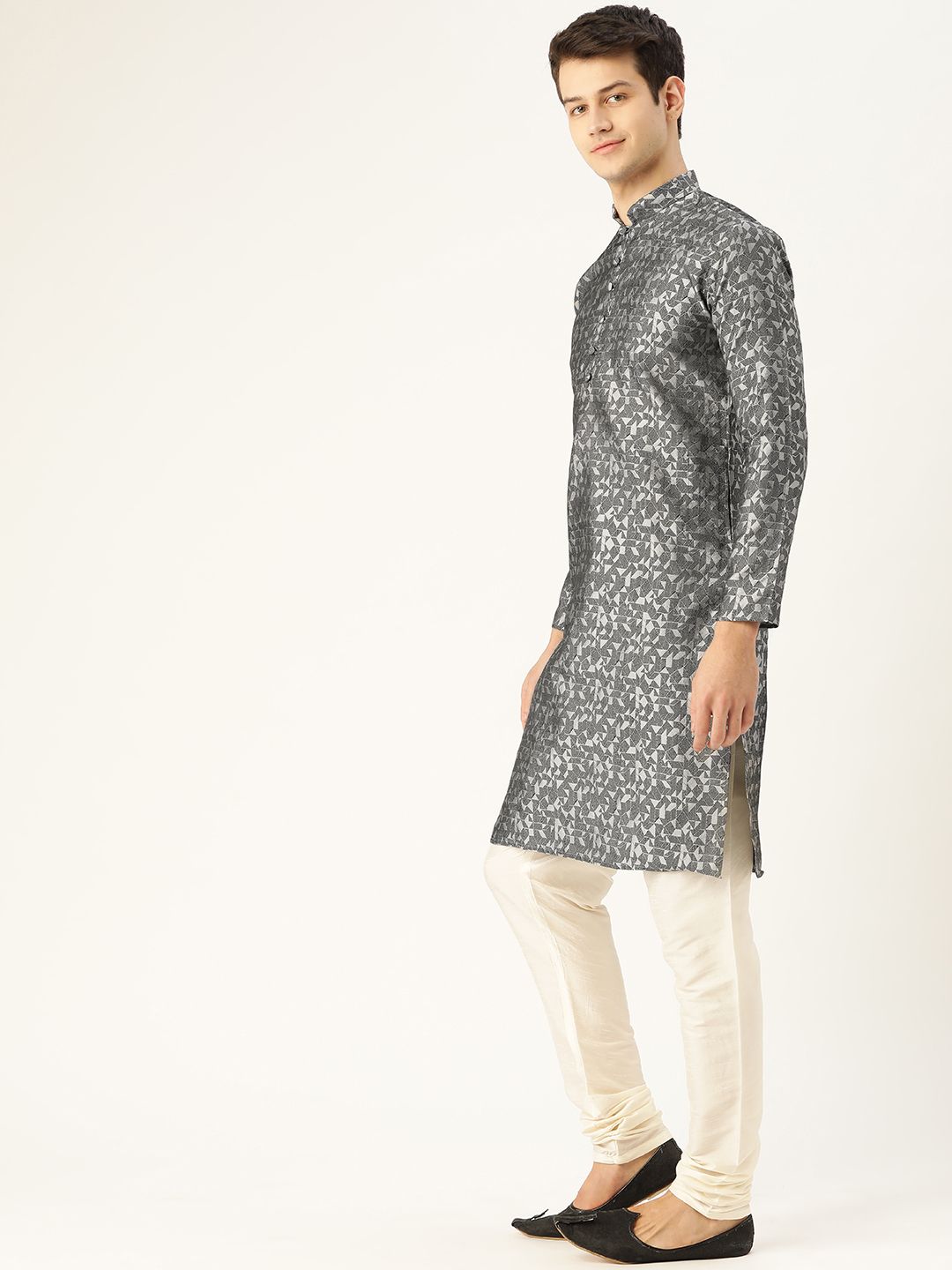 SOJANYA Men Grey & Black Woven Design Straight Kurta