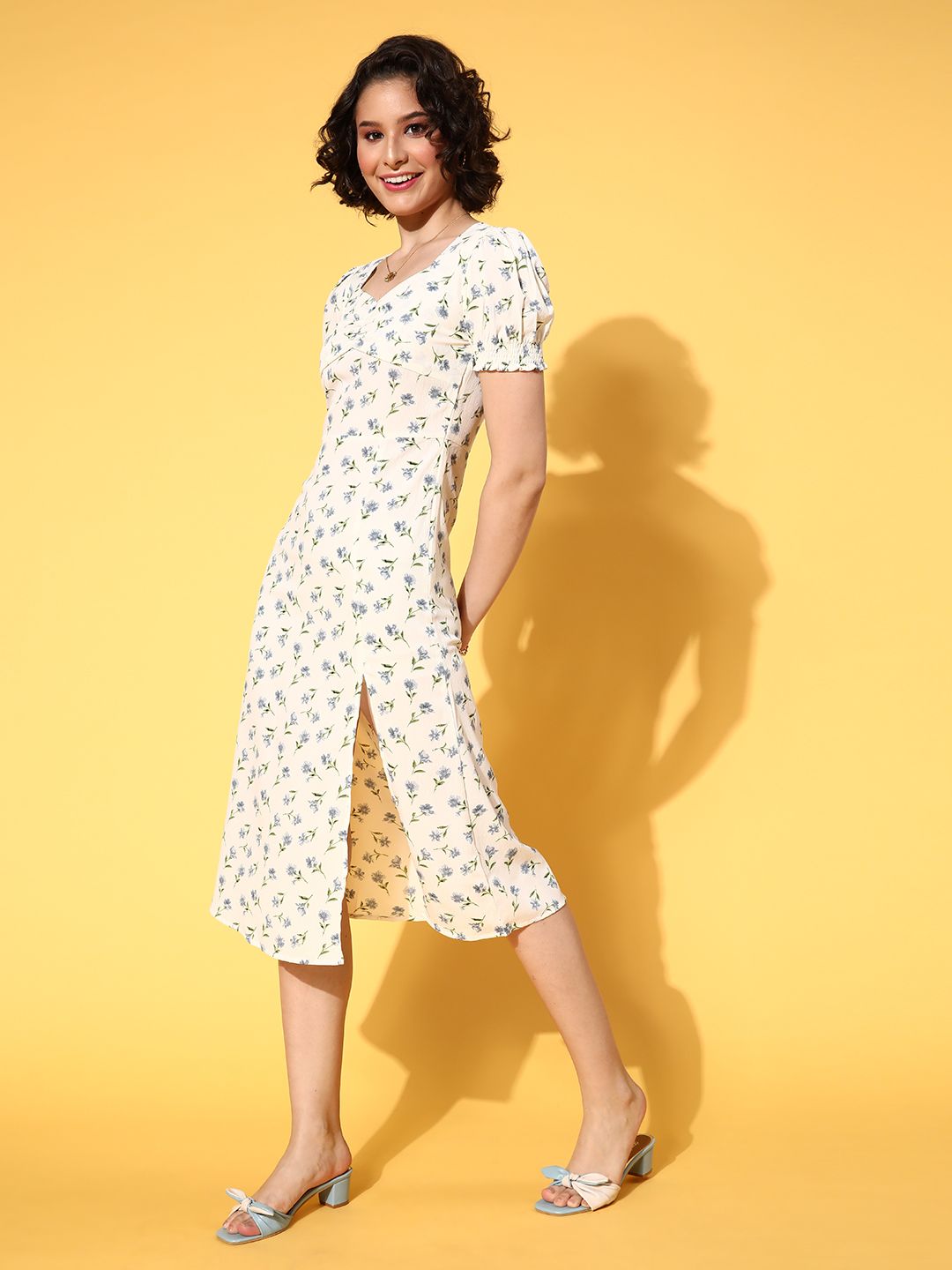 Berrylush White & Blue Floral High-Slit A-Line Midi Dress