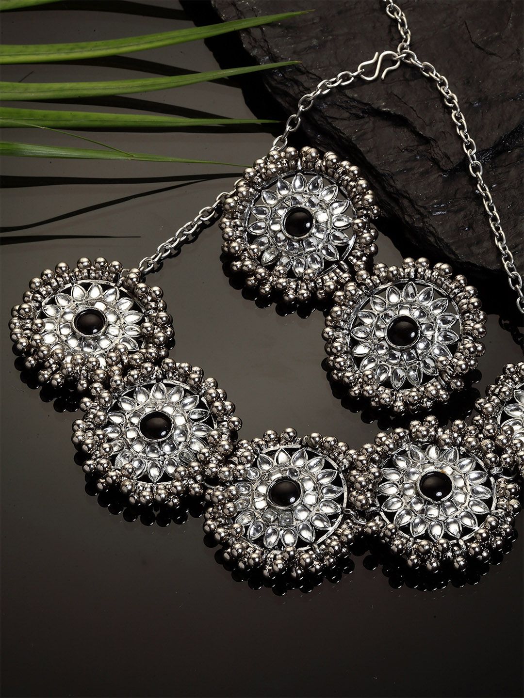 KARATCART Oxidised Silver-Toned & White Kundan-Studded Afghani Tribal Handcrafted Jewellery Set