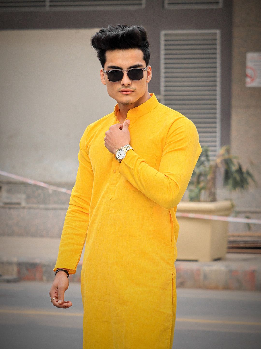 SOJANYA Lelaki Mustard Kuning Solid Kurta Lurus