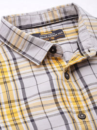 The Indian Garage Co Men Checked Casual Shirt