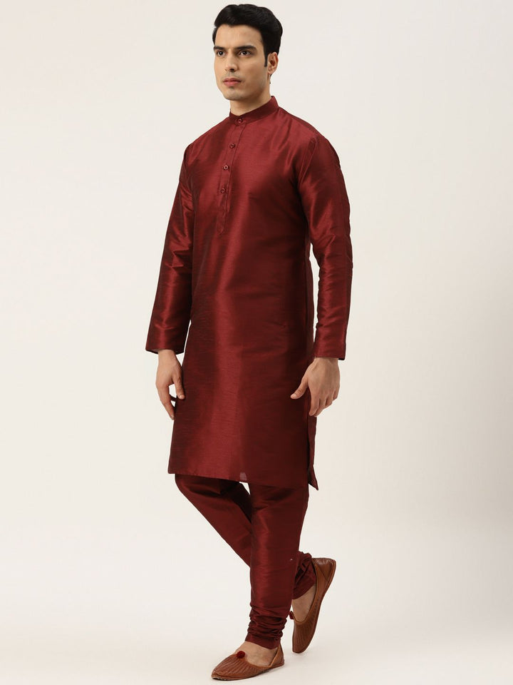 SOJANYA Kurta Solid Maroon Lelaki dengan Jaket Churidar & Printed