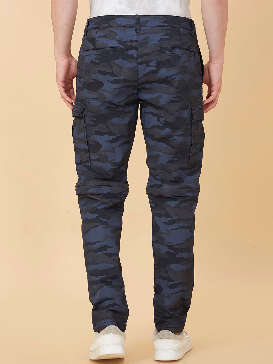 Being Human Men Camouflage Printed Slim Fit Cargos