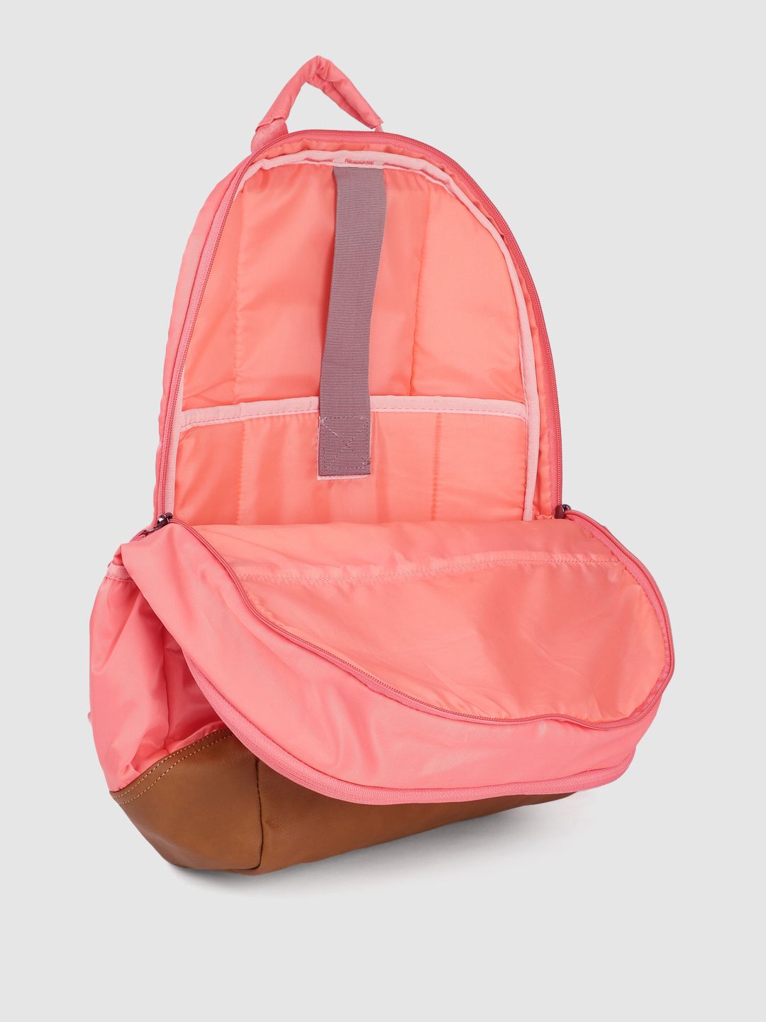 Gear Unisex Minimalist Laptop Backpack