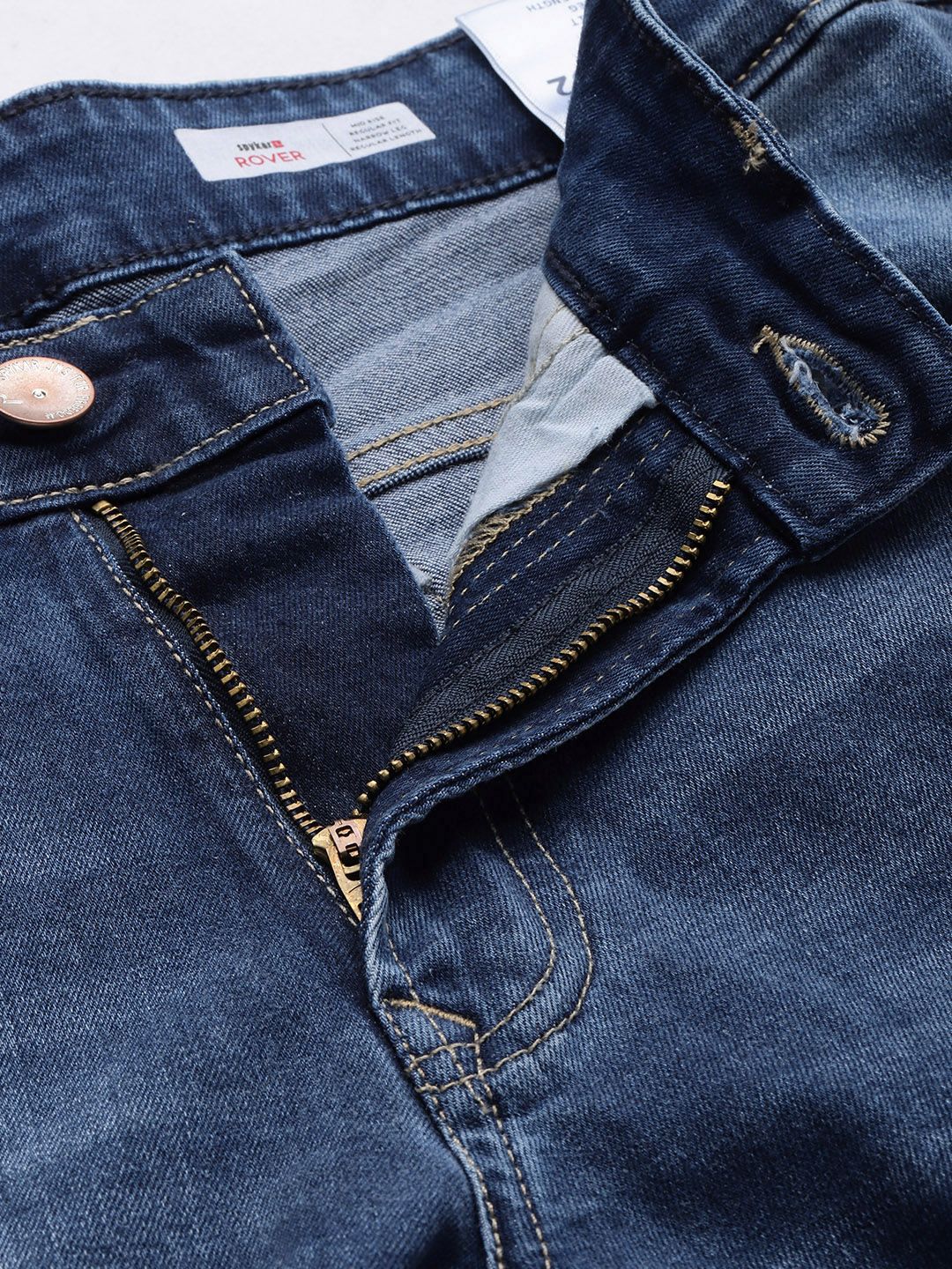 Spykar Men Blue Rovers Reguler Fit Mid-Rise Narrow Leg Heavy Fade Jeans Regingable