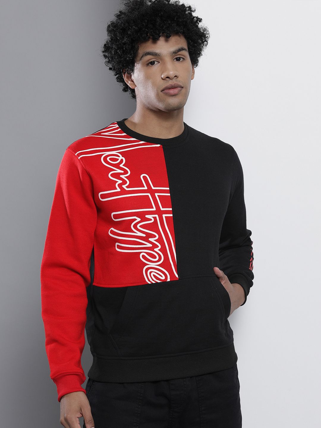 The Indian Garage Co Men Black Colourblocked Sweatshirt