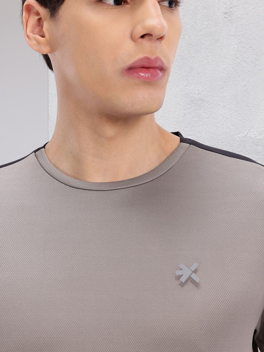 HRX by Hrithik Roshan Colourblocked Detail Rapid-Dry Running T-shirt