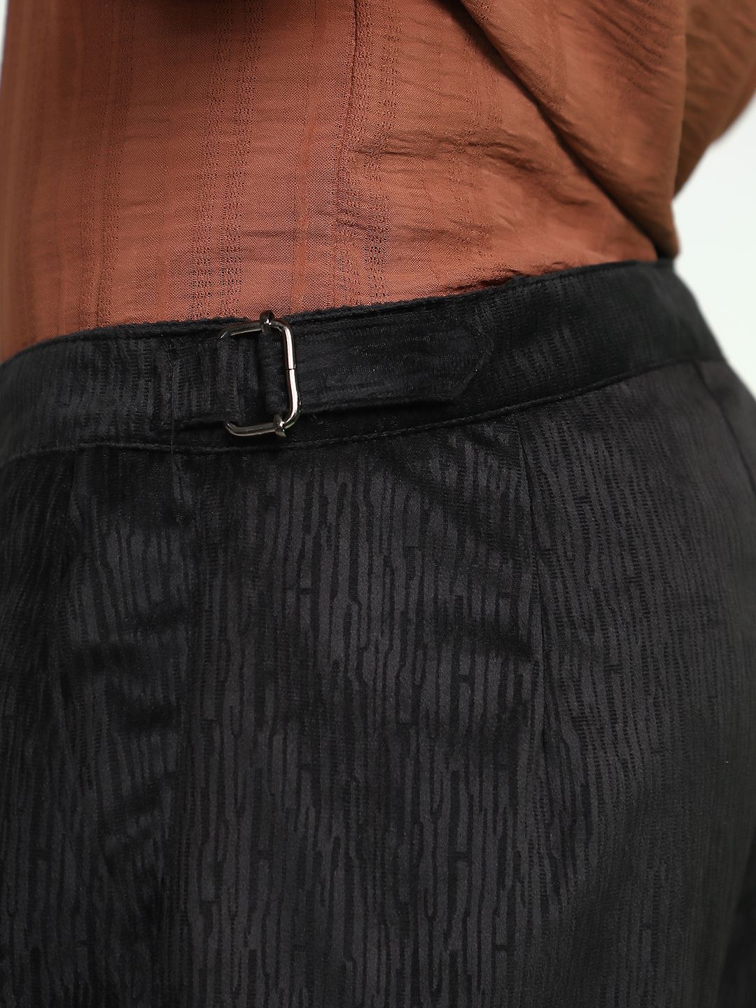 Campus Sutra Men Comfort Regular Trousers