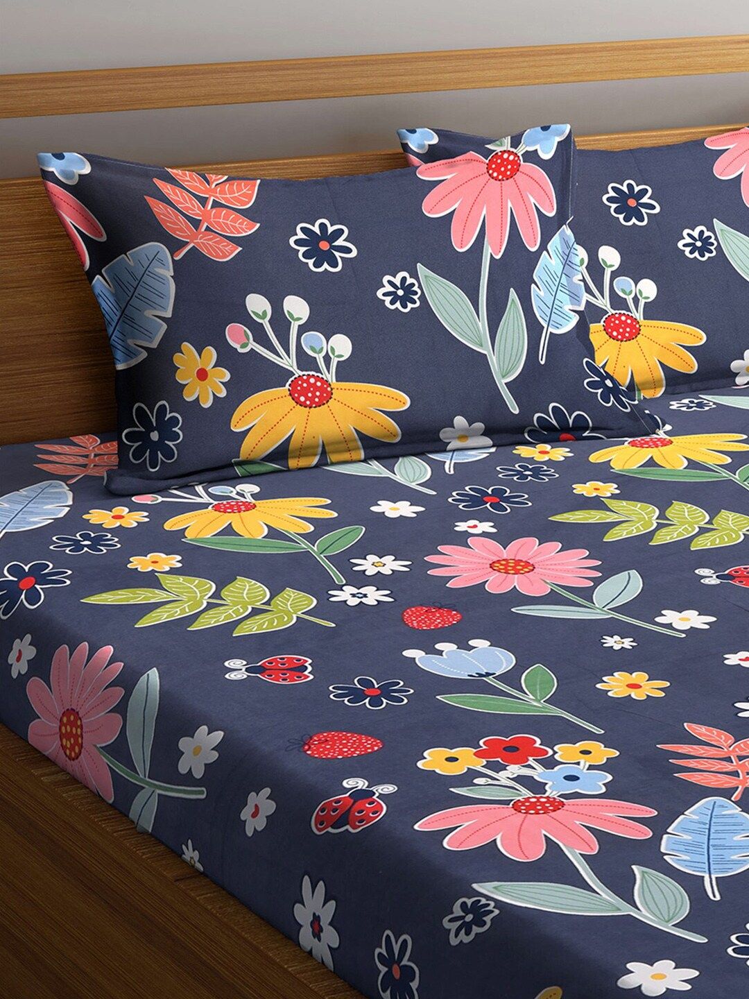 KLOTTHE Blue Floral Flat 300 TC King Cadar Halus dengan 2 Sarung Bantal-250X225 sm