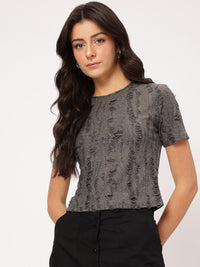 DressBerry Soft Streetwear Frayed Studded Top