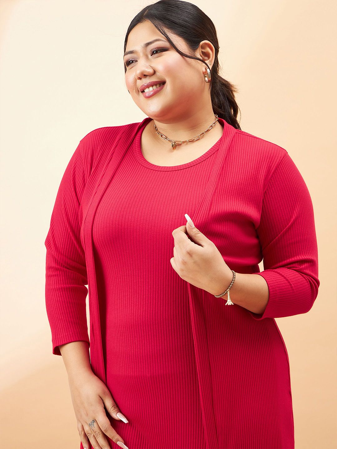 SASSAFRAS Curve Plus Size Red Ribbed Sleeveless Sheath Midi Dress With Shrug