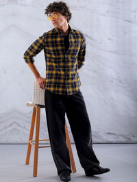 The Indian Garage Co Men Slim Fit Tartan Checks Opaque Checked Casual Shirt
