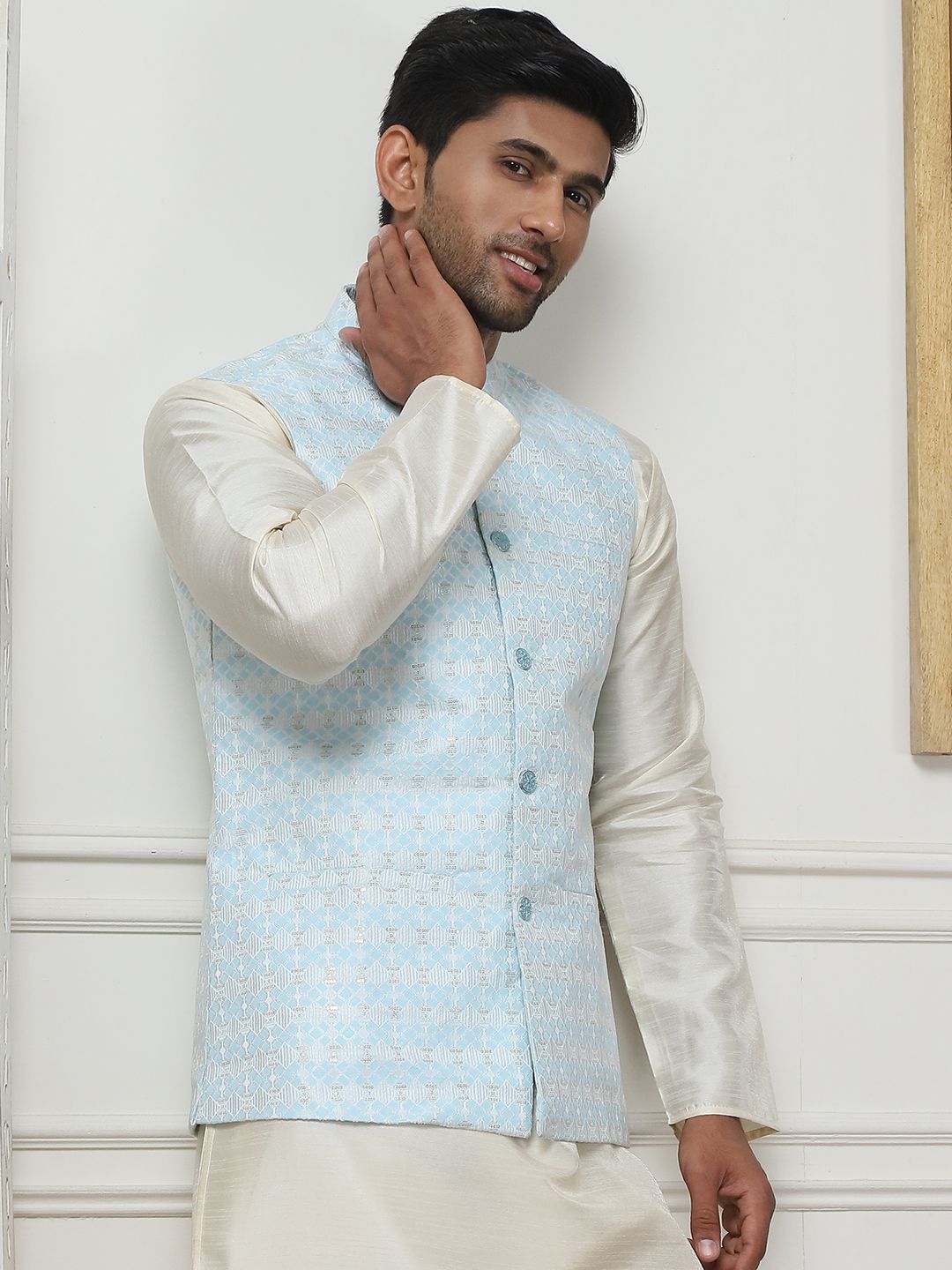 Anouk Woven Design Nehru Jacket