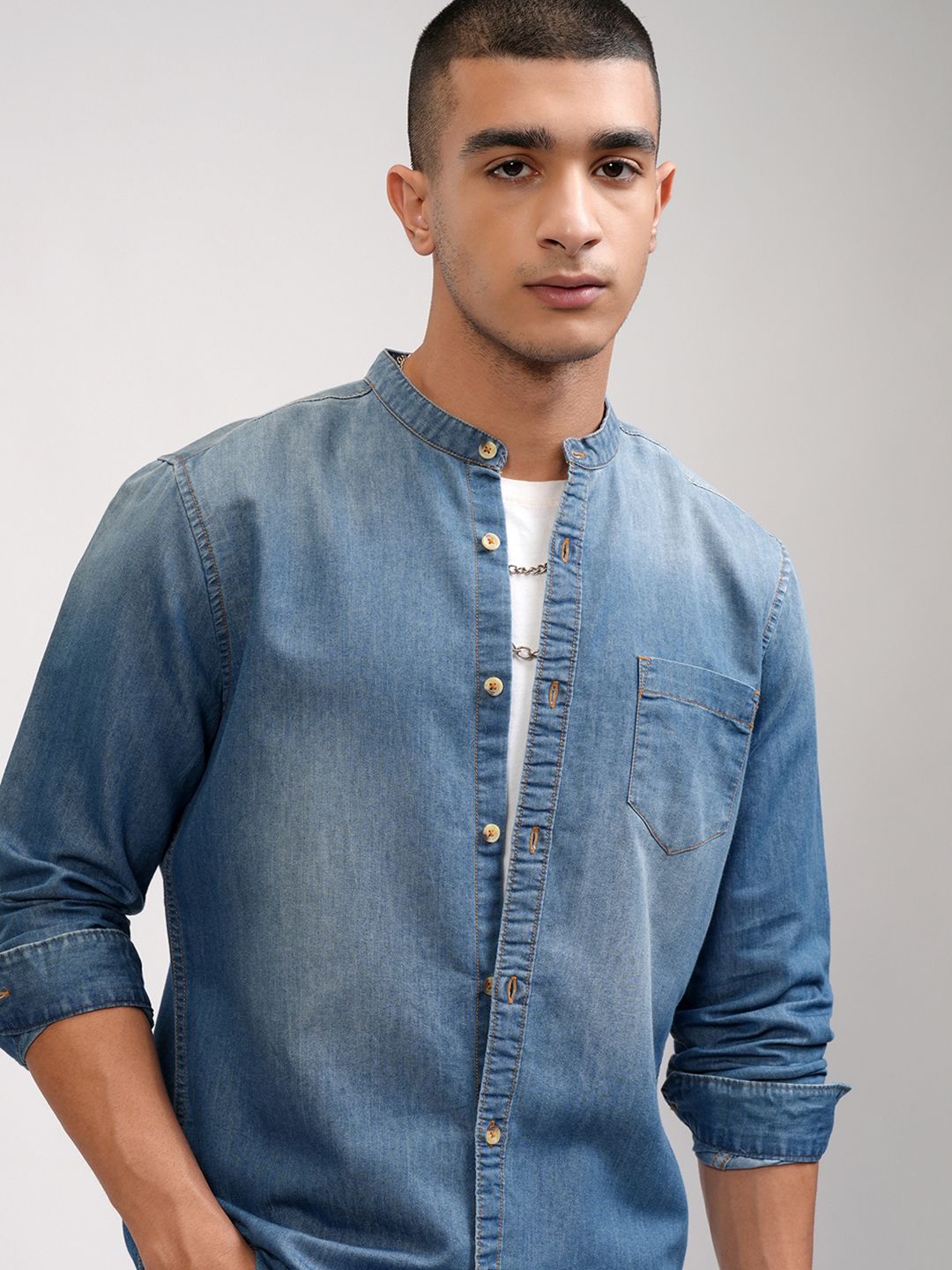 HIGHLANDER Men Blue Slim Fit Casual Shirt