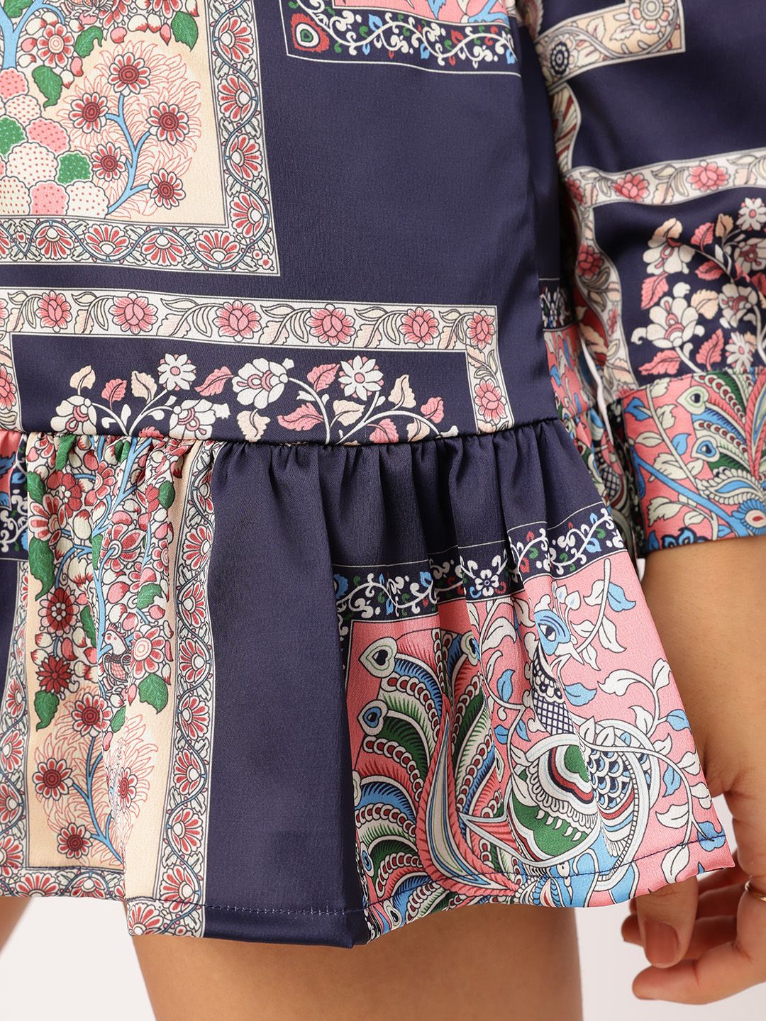 DressBerry Paisley Frames Flounce Hem Shirt-Style Mini Dress