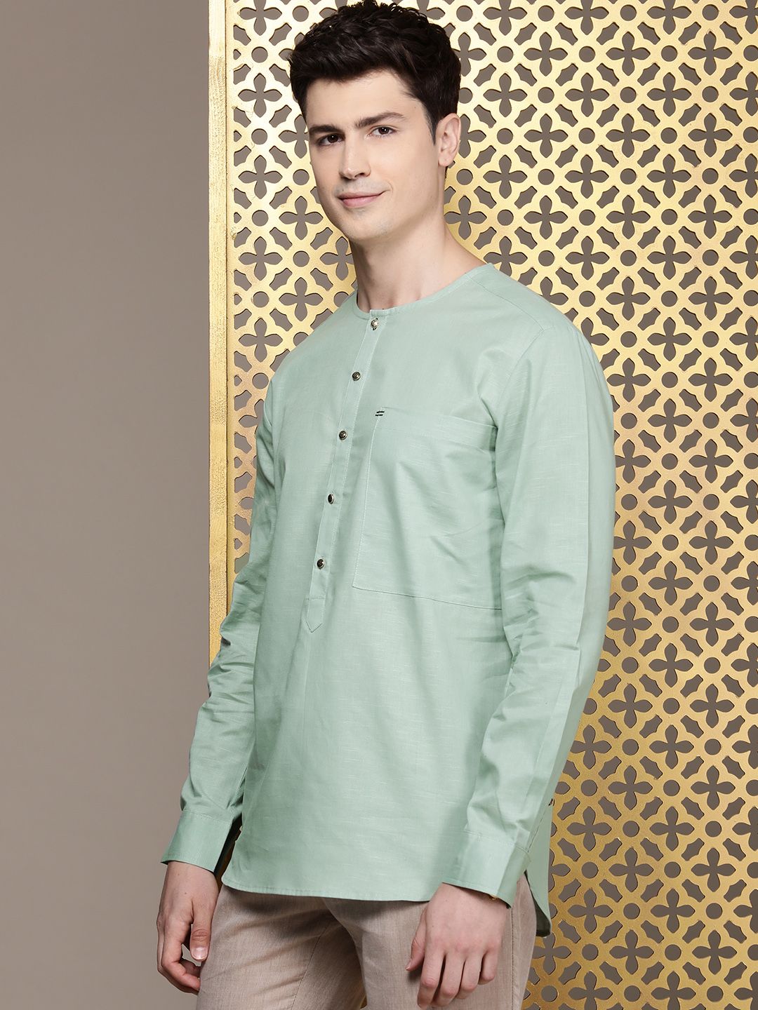 House of Pataudi Solid Round-Neck Rozana Short Kurta