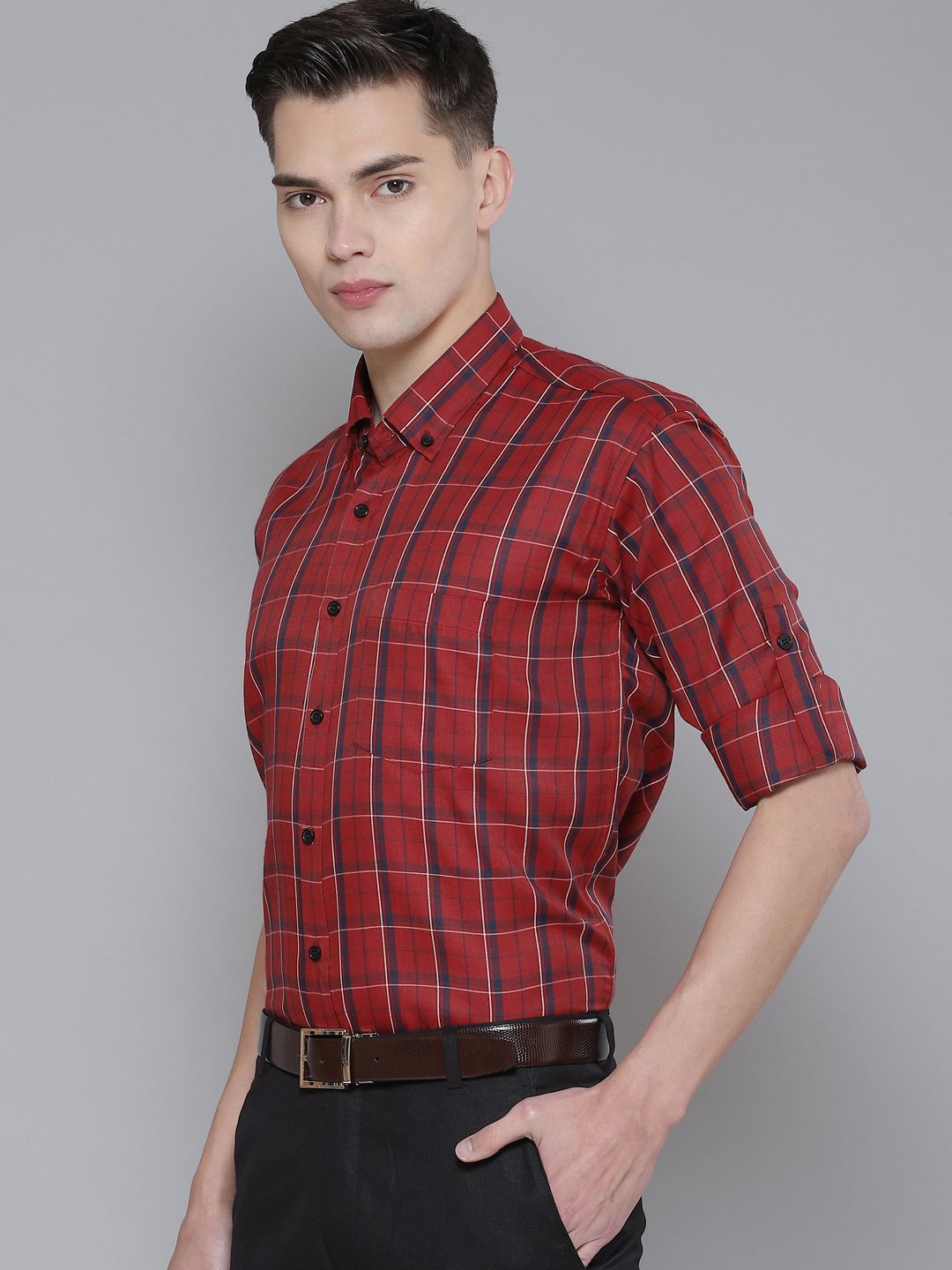 DENNISON Men Red Smart Slim Fit Checked Formal Shirt