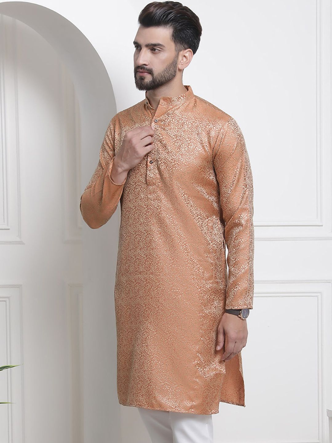 SOJANYA Kolar Pancaragam Motif Etnik Benang Kerja Kurta