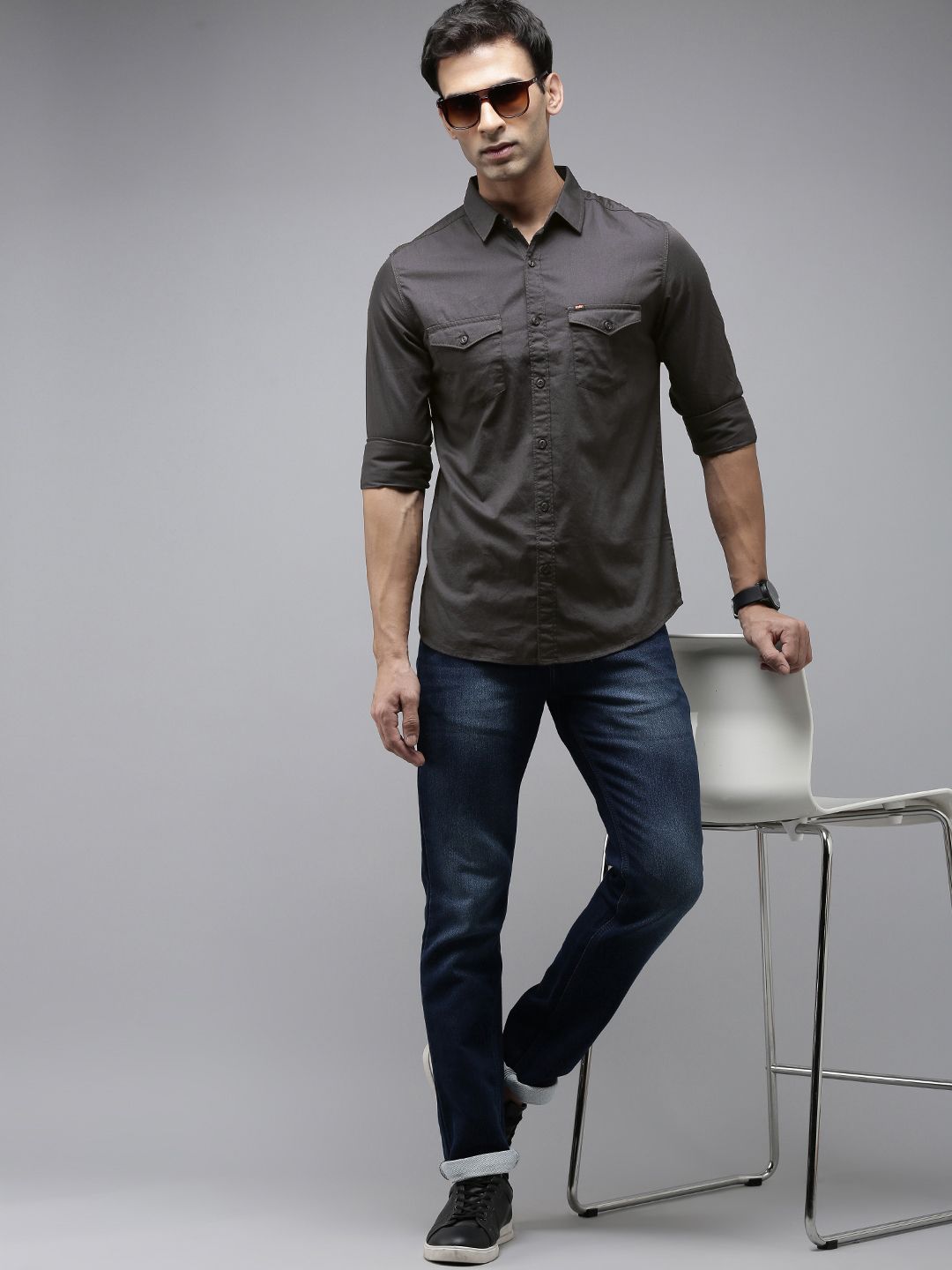 SPYKAR Solid Slim Fit Pure Cotton Casual Shirt