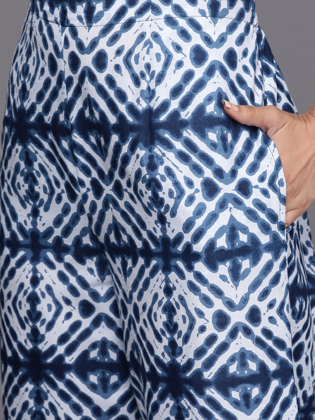 Libas Women Blue Bandhani Printed Pure Cotton Kurta with Palazzos & Dupatta