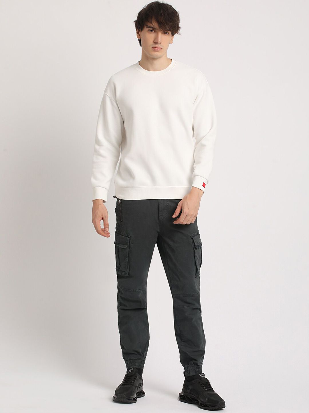 THE BEAR HOUSE Men Mid Rise Solid Regualr Fit Cargo